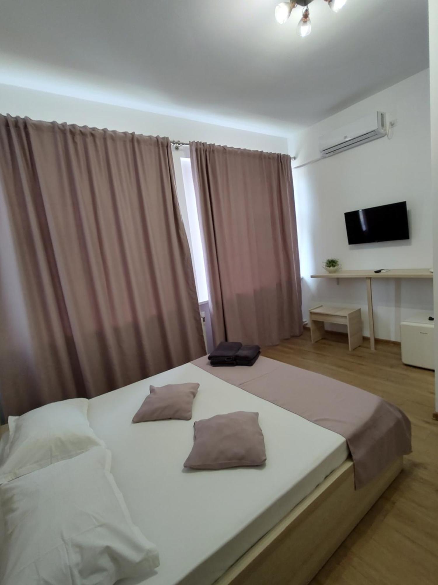 Bed and Breakfast Puzzle Magic Piteszti Zewnętrze zdjęcie
